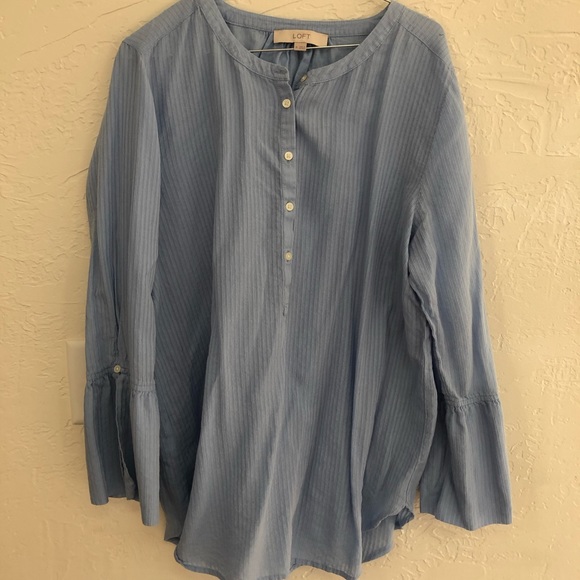 LOFT Tops - Loft shirt
